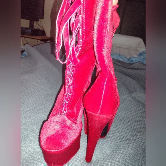 NEW Pleaser Adore 1020 Ankle Boots - Picture 3 of 4